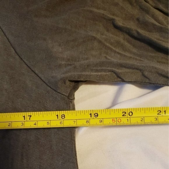 𝅺Entro Womens Size Sm‎ Criss Cross Neckline Dress Olive Green - Picture 8 of 11